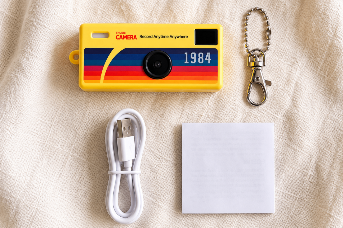 Camera, keyring, cable — ready to go.